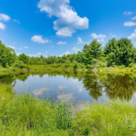 Secluded Poconos Cabin With Fire Pit On 75 Acres! East Stroudsburg Buitenkant foto